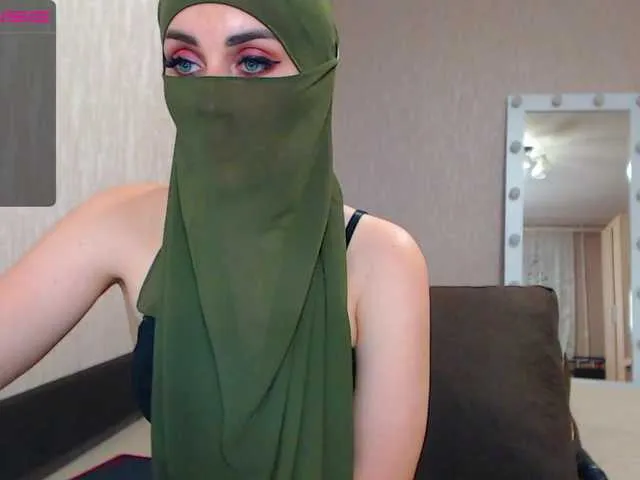 Live sex webcam photo for Blue-Eyes1 #257037935