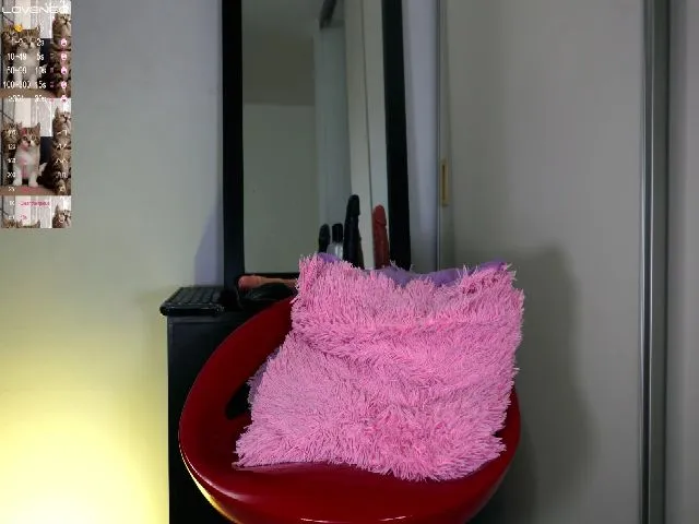 Live sex webcam photo for sexy_goddess_ #262473731
