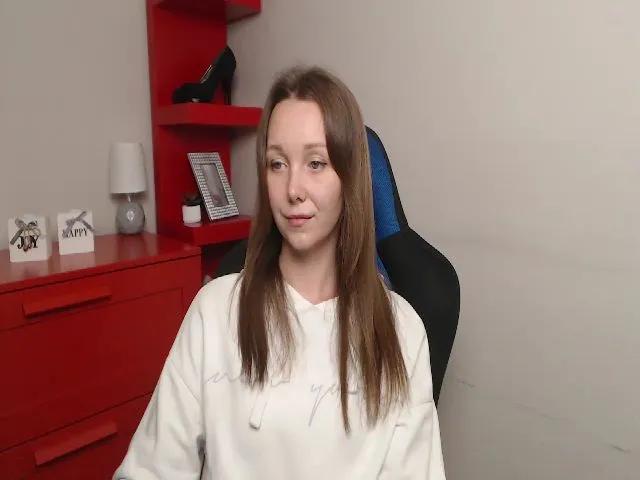 Live sex webcam photo for Little_ZOE #264178970
