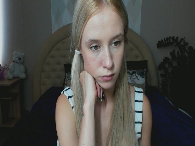 Live sex webcam photo for Tery_Hether #254807116