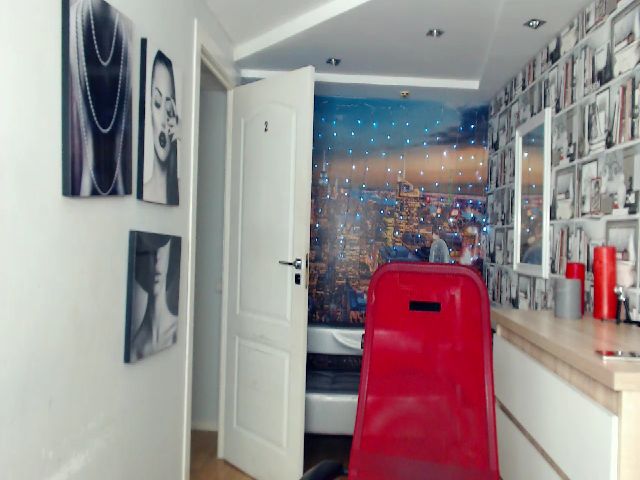 Live sex webcam photo for Lovely_della #255514240