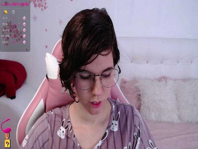 Live sex webcam photo for Eligos69 #253314911