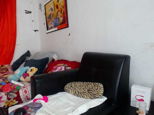 Live sex webcam photo for coraline07 #258014326