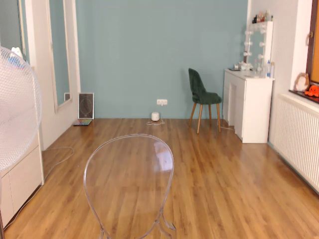 Live sex webcam photo for Conny___ #253567313