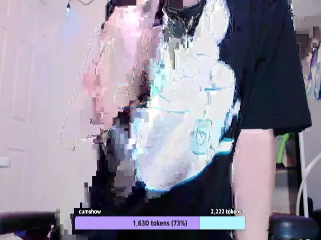 Live sex webcam photo for moonlitfox #262472830