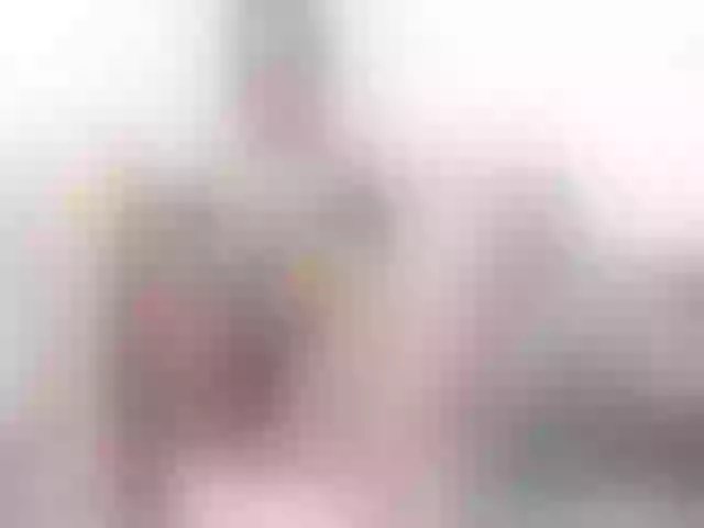 Live sex webcam photo for lilyhung50 #254121117