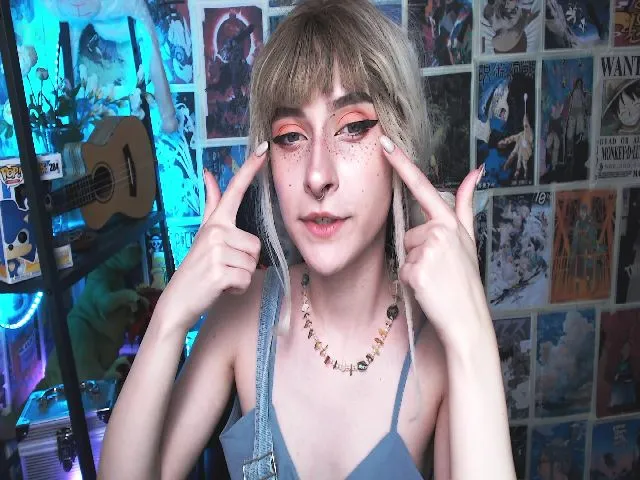 Live sex webcam photo for Manarose27 #253907896