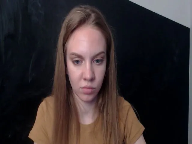 Live sex webcam photo for HappySecret_ #253864357