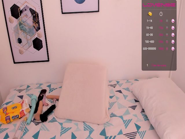 Live sex webcam photo for Caylin_jordan #264406327