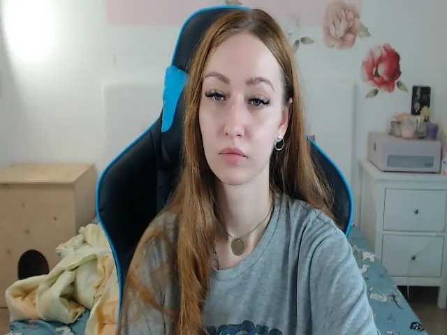 Live sex webcam photo for CassidyShine #254130114