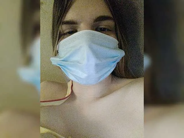 Live sex webcam photo for Alice011 #244917617