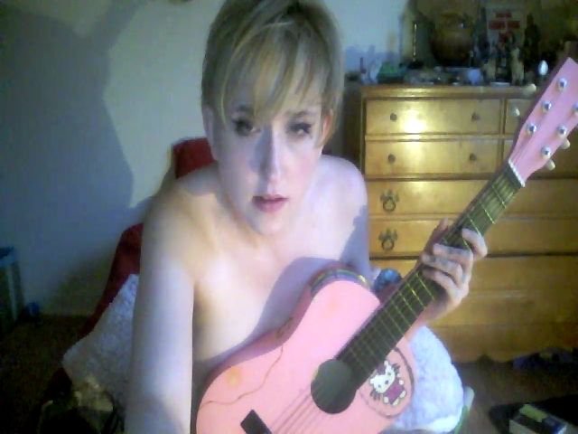 Live sex webcam photo for Alexiaishot #255617211