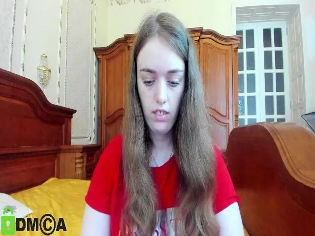 Live sex webcam photo for Fi_Lena #253024971