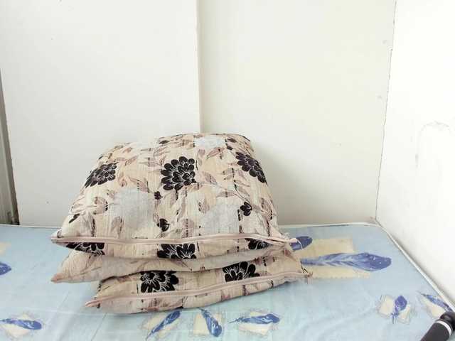 Live sex webcam photo for Len4ik-5 #259781940