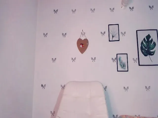 Live sex webcam photo for Tamy_bennett #258613385