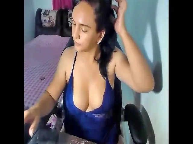 Live sex webcam photo for Sweeetx69 #254666813