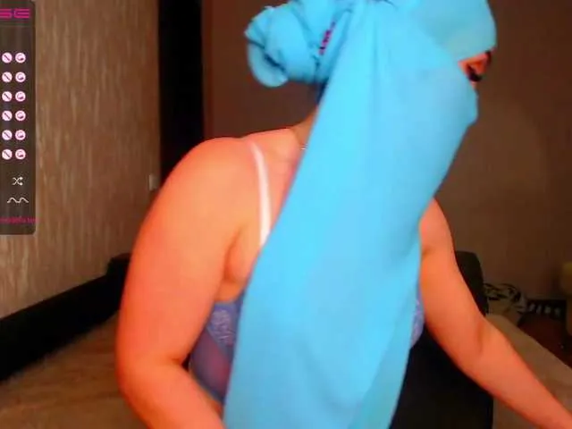 Live sex webcam photo for Gulchatay #241043691