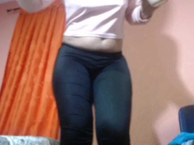 Live sex webcam photo for KattleyaGrey #241054690