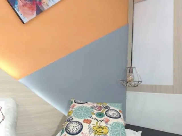 Live sex webcam photo for jessica-jmz23 #241108377