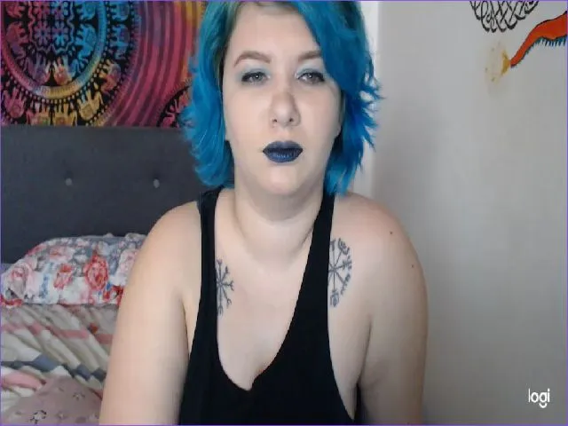 Live sex webcam photo for GoddessEmma #260579326