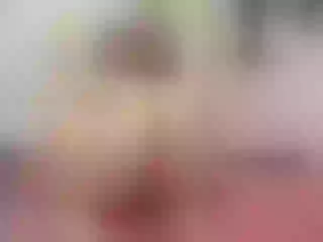 Live sex webcam photo for suggar-milf #263651250