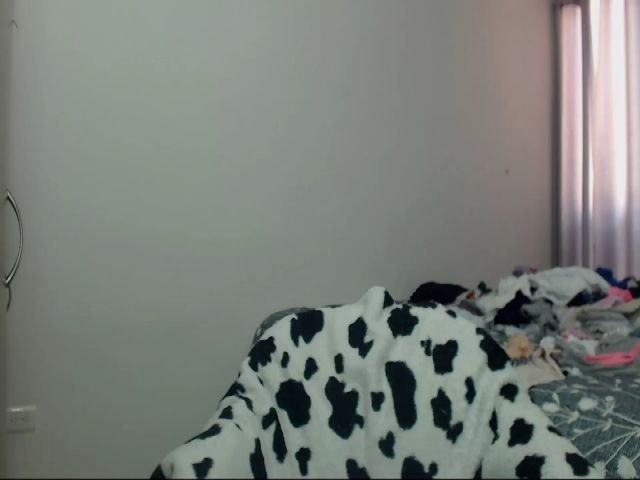 Live sex webcam photo for squirtx_hott #258681120