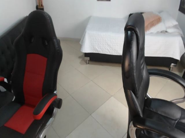 Live sex webcam photo for shalomheros #258439067