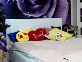 Live sex webcam photo for ladybigsmile #240851850
