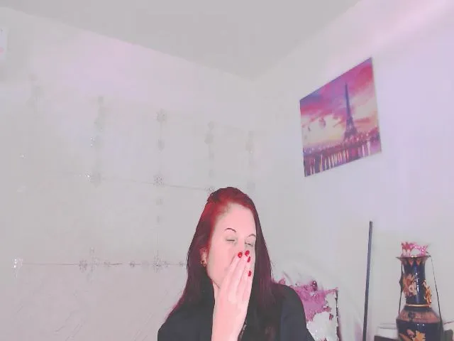 Live sex webcam photo for Deluxek #254826424