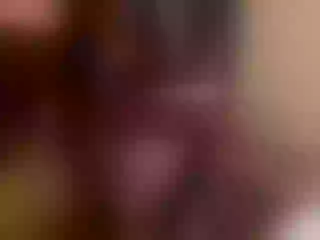 Live sex webcam photo for Karolkim018 #261302752