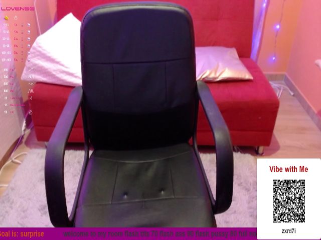 Live sex webcam photo for Sexyalicia4 #260572884