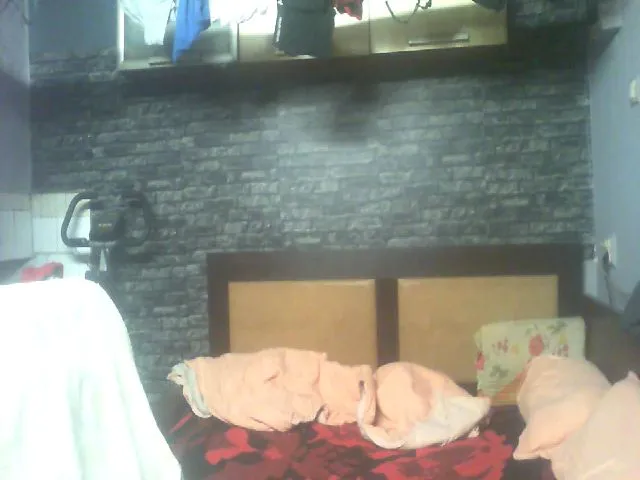 Live sex webcam photo for MGabrielle #258513761