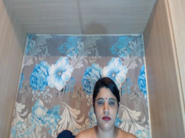 Live sex webcam photo for Indianrose1 #264704924