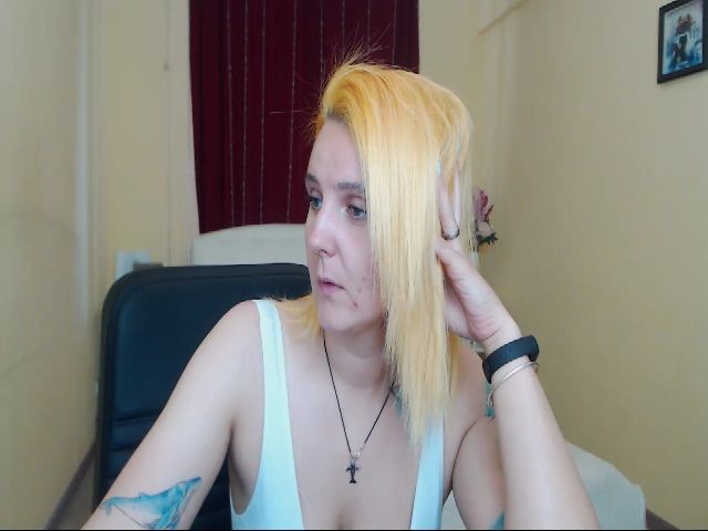 Live sex webcam photo for Polly_Green #253784470
