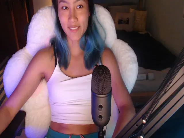 Live sex webcam photo for violishh #264069927