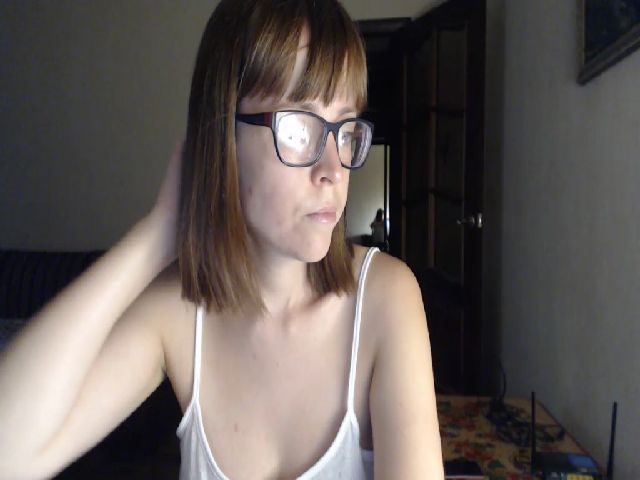 Live sex webcam photo for SmallUniverse #260559206