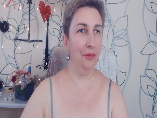 Live sex webcam photo for DepravedMadam #261340467