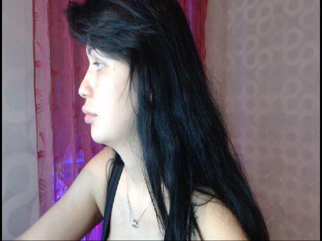 Live sex webcam photo for SamntaDiamond #261984371