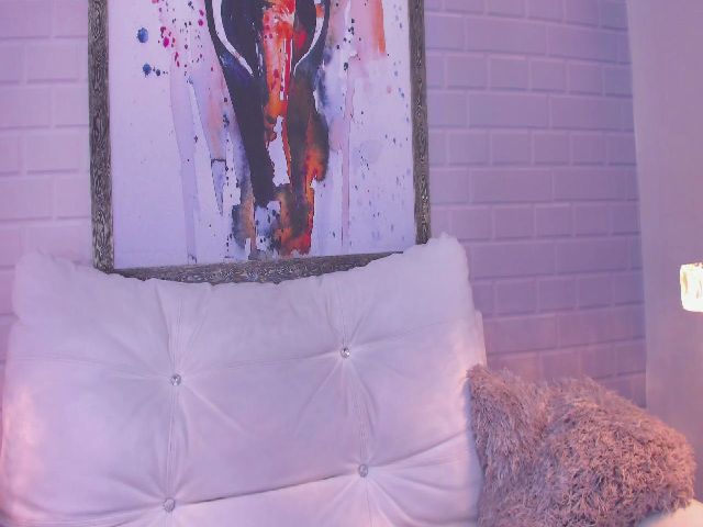 Live sex webcam photo for KervelinRoger #255594021