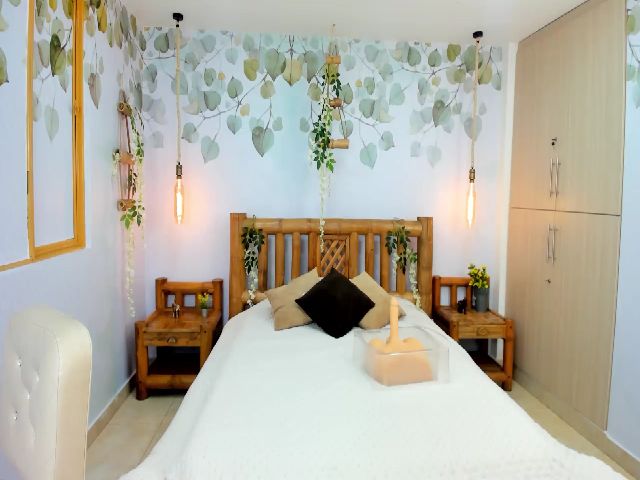 Live sex webcam photo for Prettypervyyx #259771625