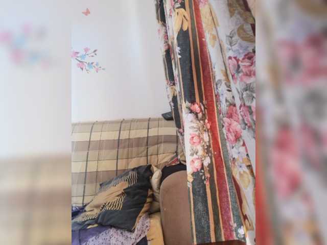 Live sex webcam photo for Milena0606 #249416850