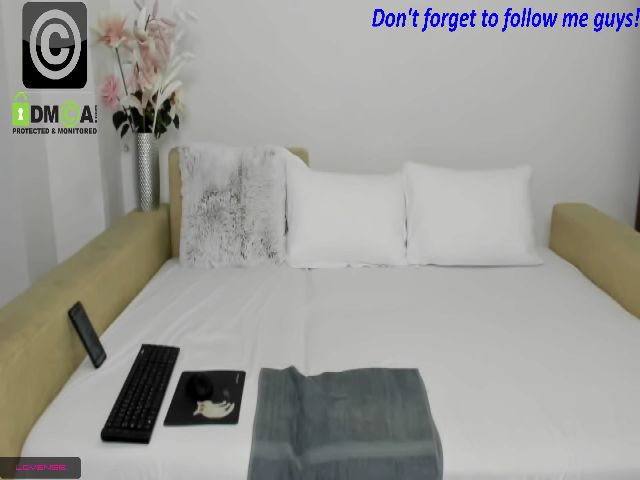 Live sex webcam photo for AnissyaX #260512119