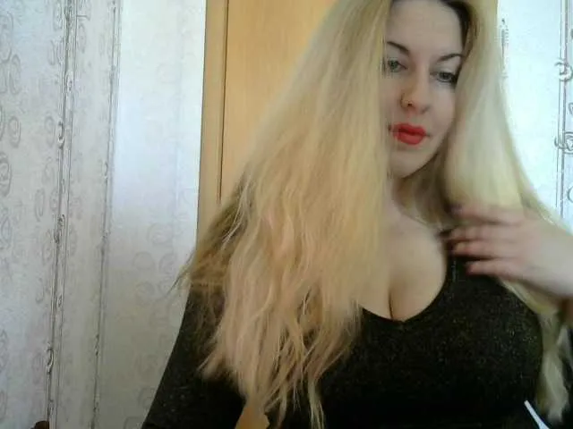 Live sex webcam photo for svetlana235 #241179629