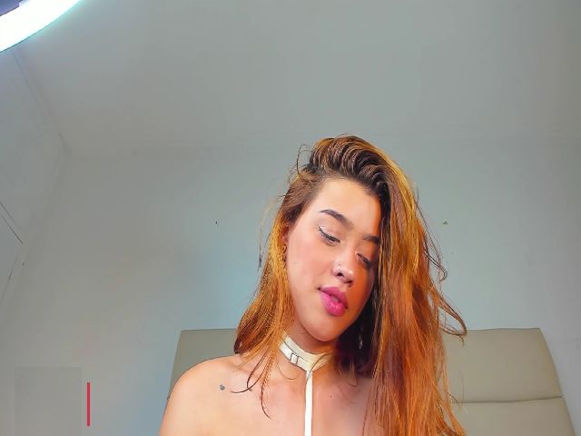 Live sex webcam photo for Hannah_tv #260893048