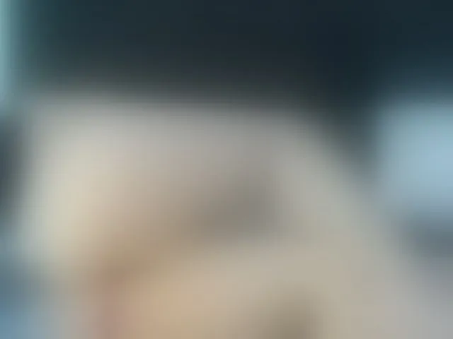 Live sex webcam photo for YoursLauren #254986825