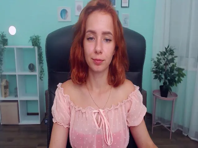 Live sex webcam photo for MircellaGrey #263931733