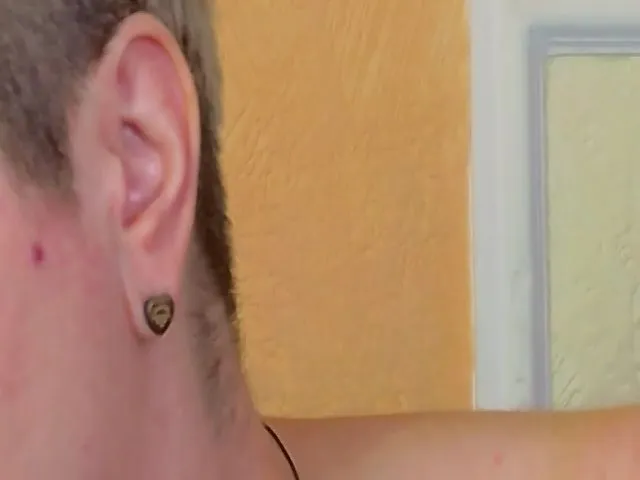 Live sex webcam photo for LADY__POSH #256714333