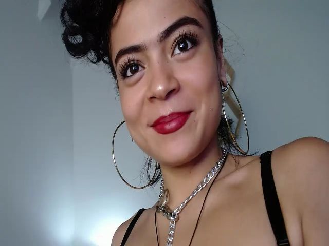 Live sex webcam photo for Manelik_benz #253263566