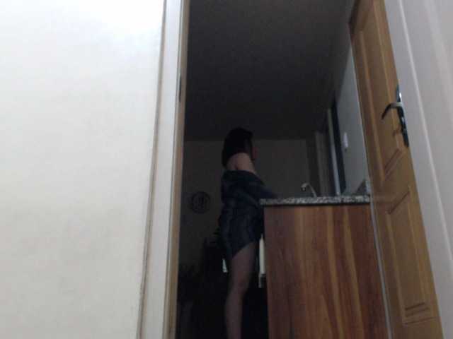 Live sex webcam photo for pussylips08 #245147664