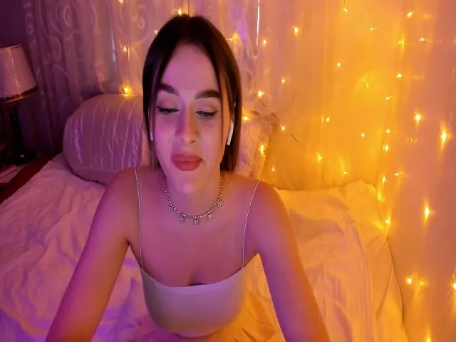 Live sex webcam photo for Annett19 #265478902